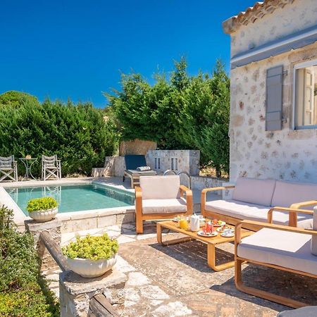 Blue Horizon Cottages Tzamarelata 外观 照片