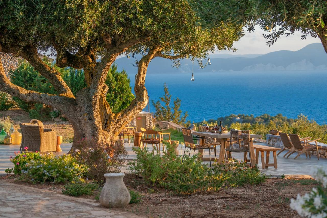 Blue Horizon Cottages Tzamarelata 外观 照片