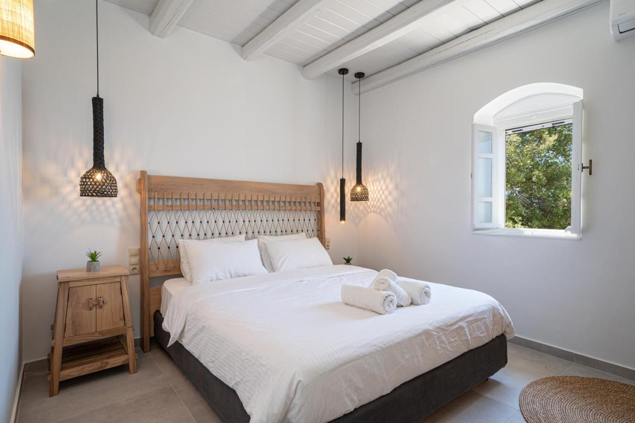 Blue Horizon Cottages Tzamarelata 外观 照片