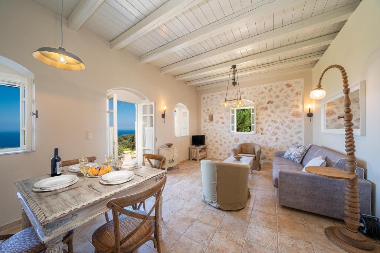 Blue Horizon Cottages Tzamarelata 外观 照片