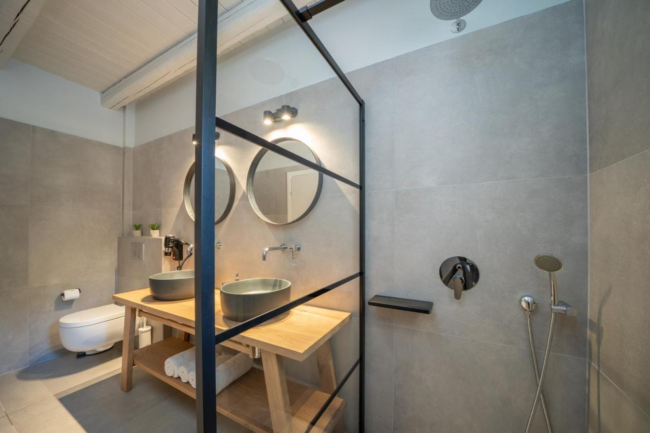 Blue Horizon Cottages Tzamarelata 外观 照片
