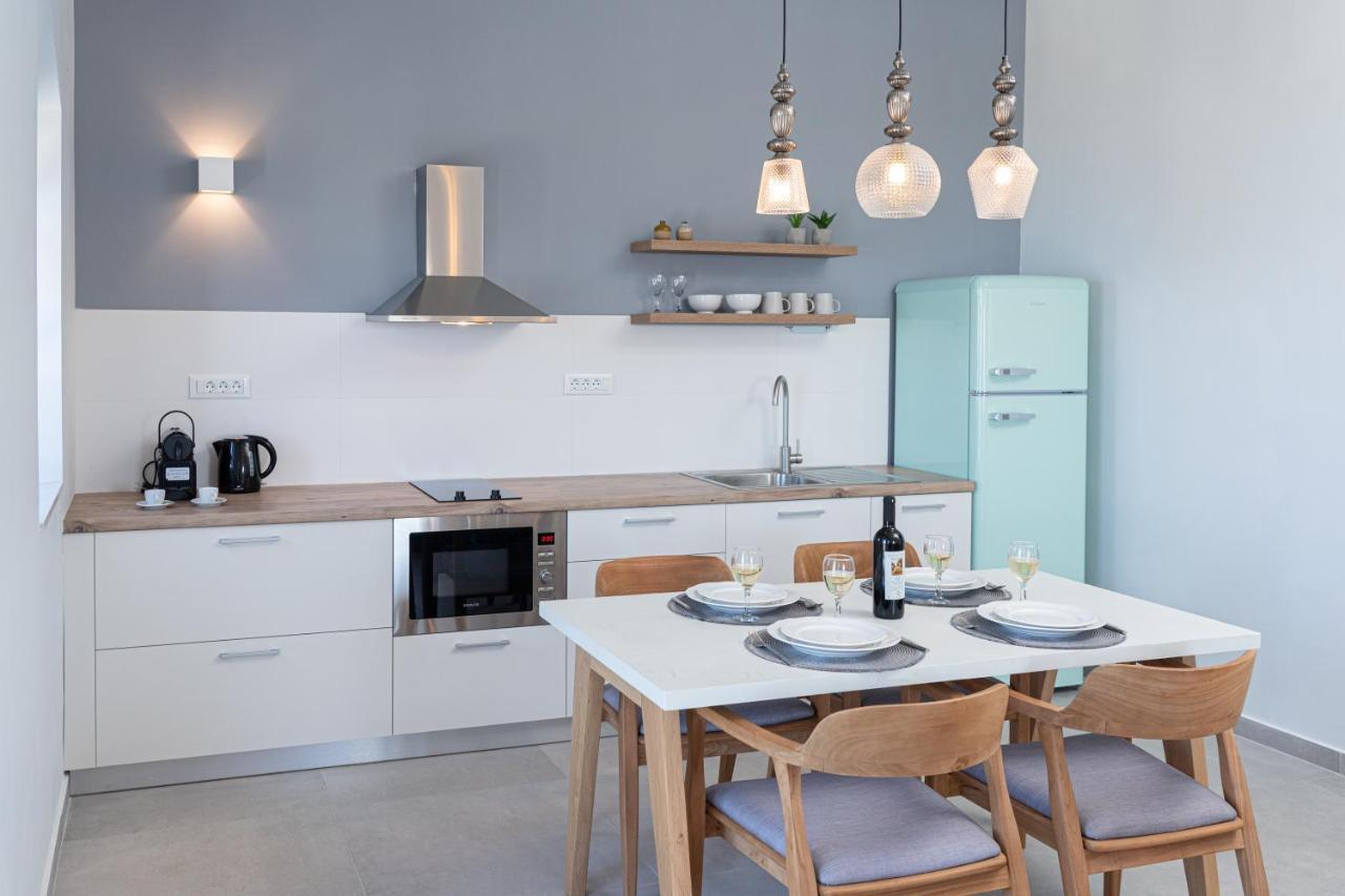 Blue Horizon Cottages Tzamarelata 外观 照片