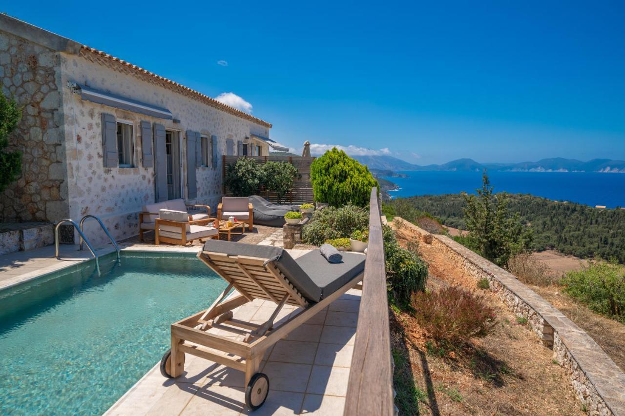 Blue Horizon Cottages Tzamarelata 外观 照片